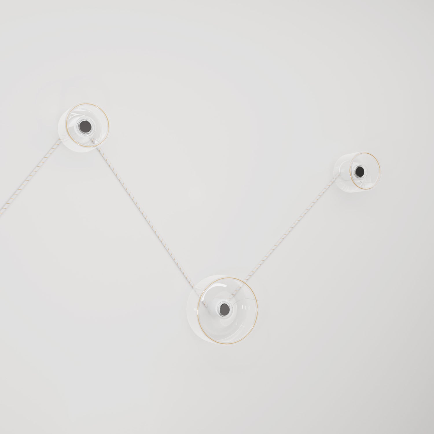 Lampada da parete Spostaluce con 3 lampadine Ghost e cavo bianco e oro