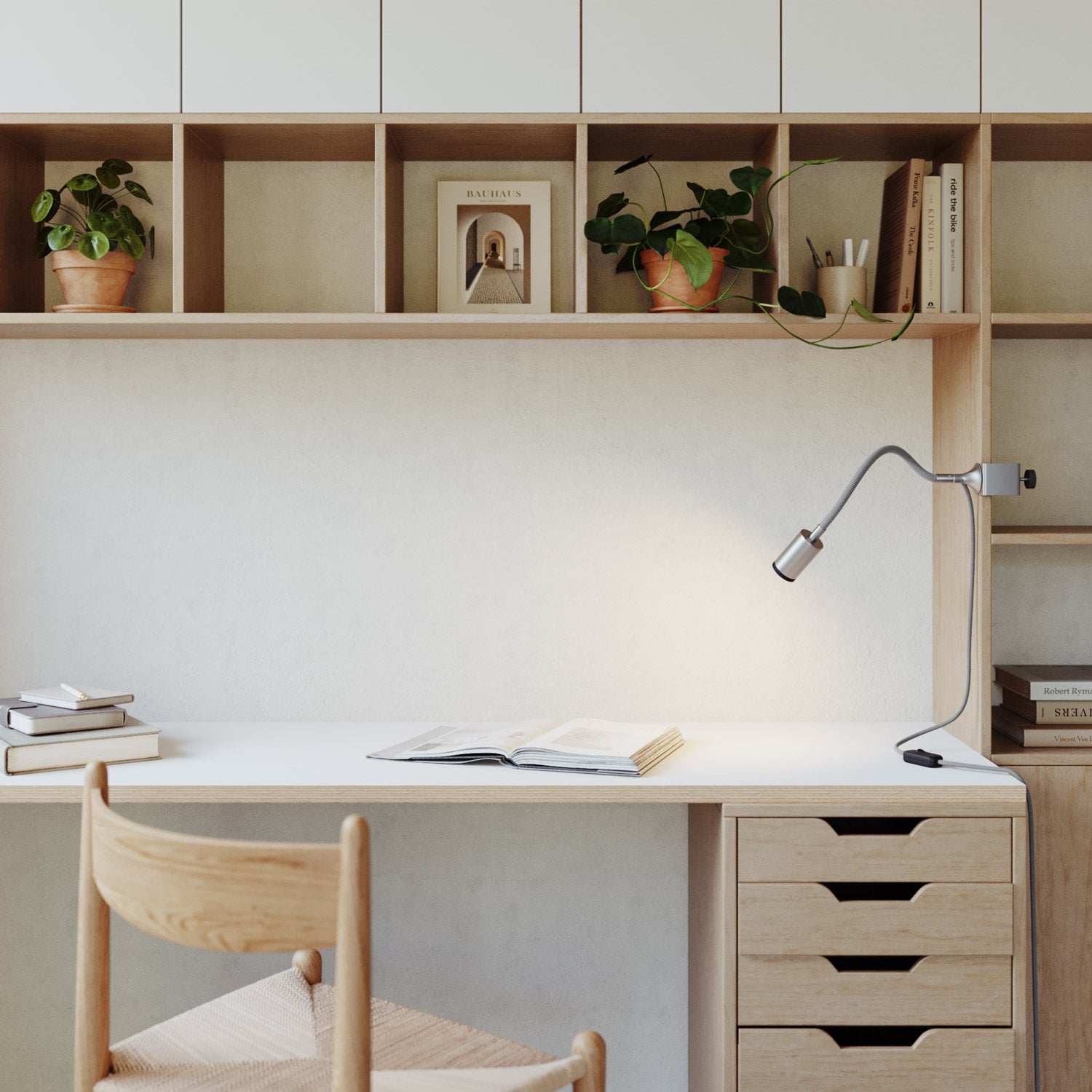 Faretto snodabile MAG-Y con pinza e spina UK - Titanio satinato