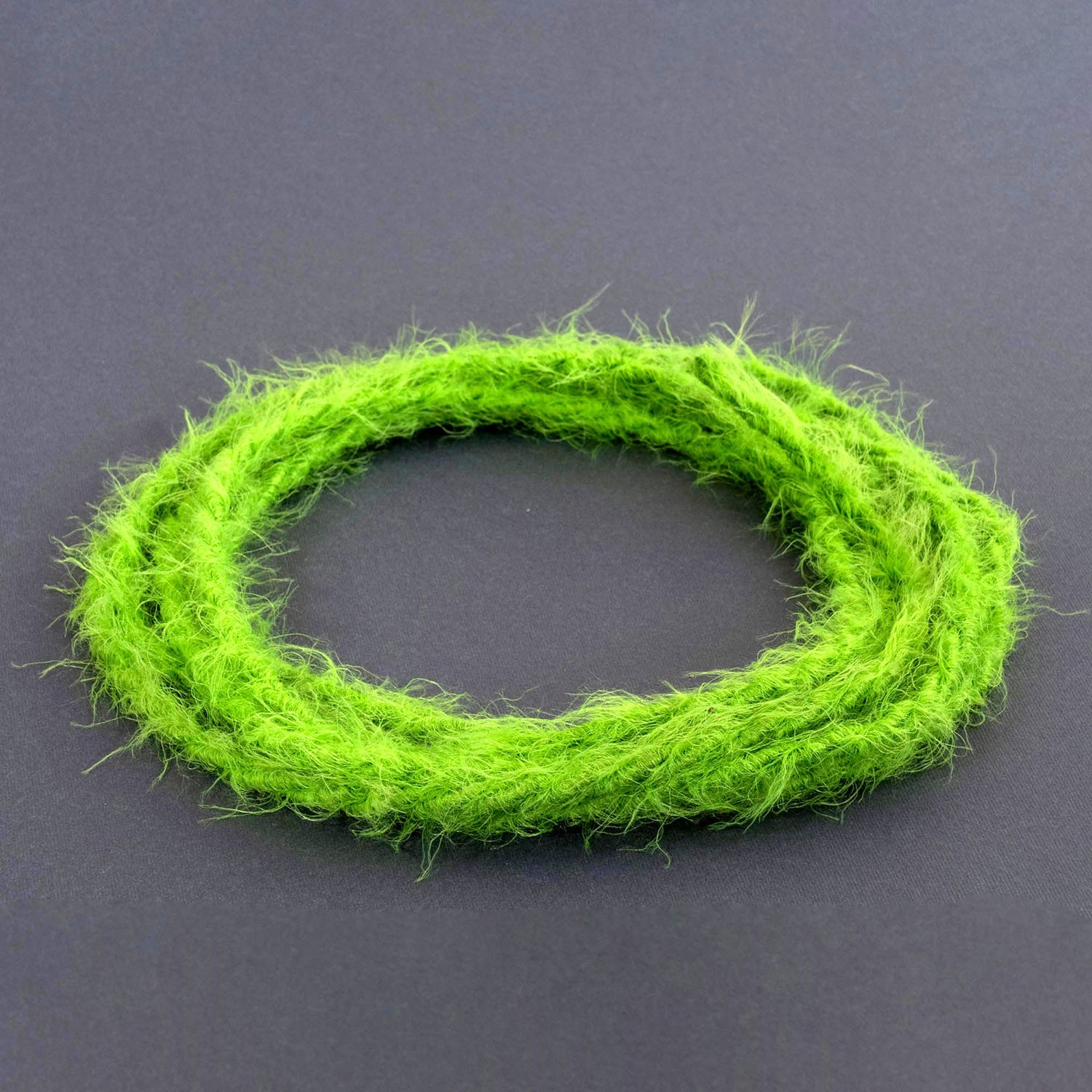 Burlesque twisted lighting cable covered in hairy-effect fabric Plain Green TP06