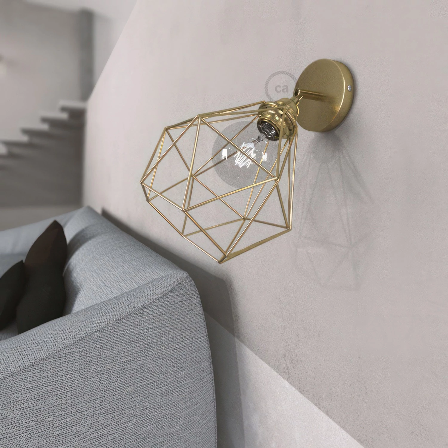 Fermaluce Metallo 90° Urban, nastavljivo kovinsko svetilo za stensko montažo s senčilom Diamond