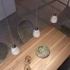 Viseče svetilo s tekstilnim kablom in keramičnim senčilom v obliki vaze  - Izdelano v Italiji