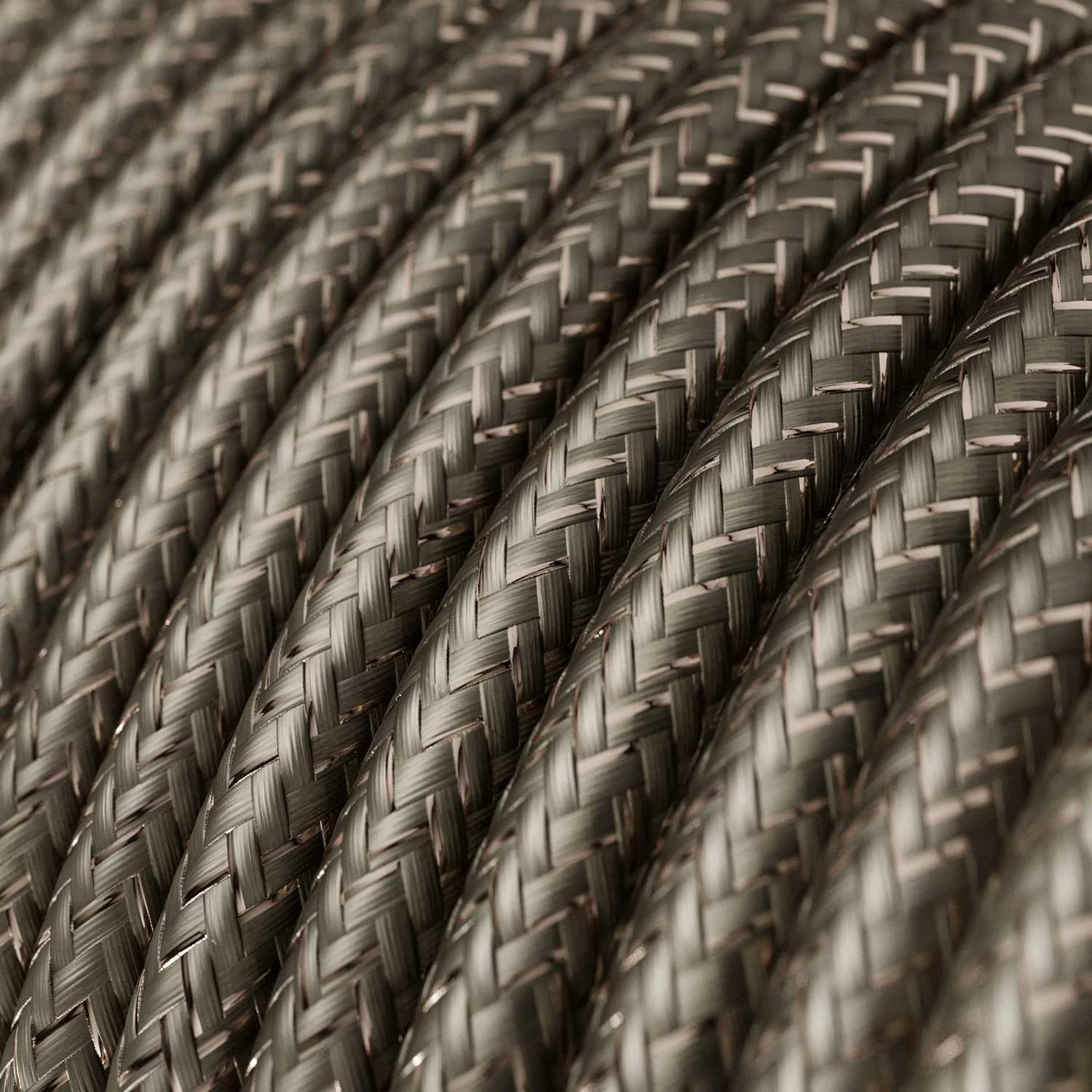 Lampă suspendată industrială cu cablu textil și adaptor pentru șină