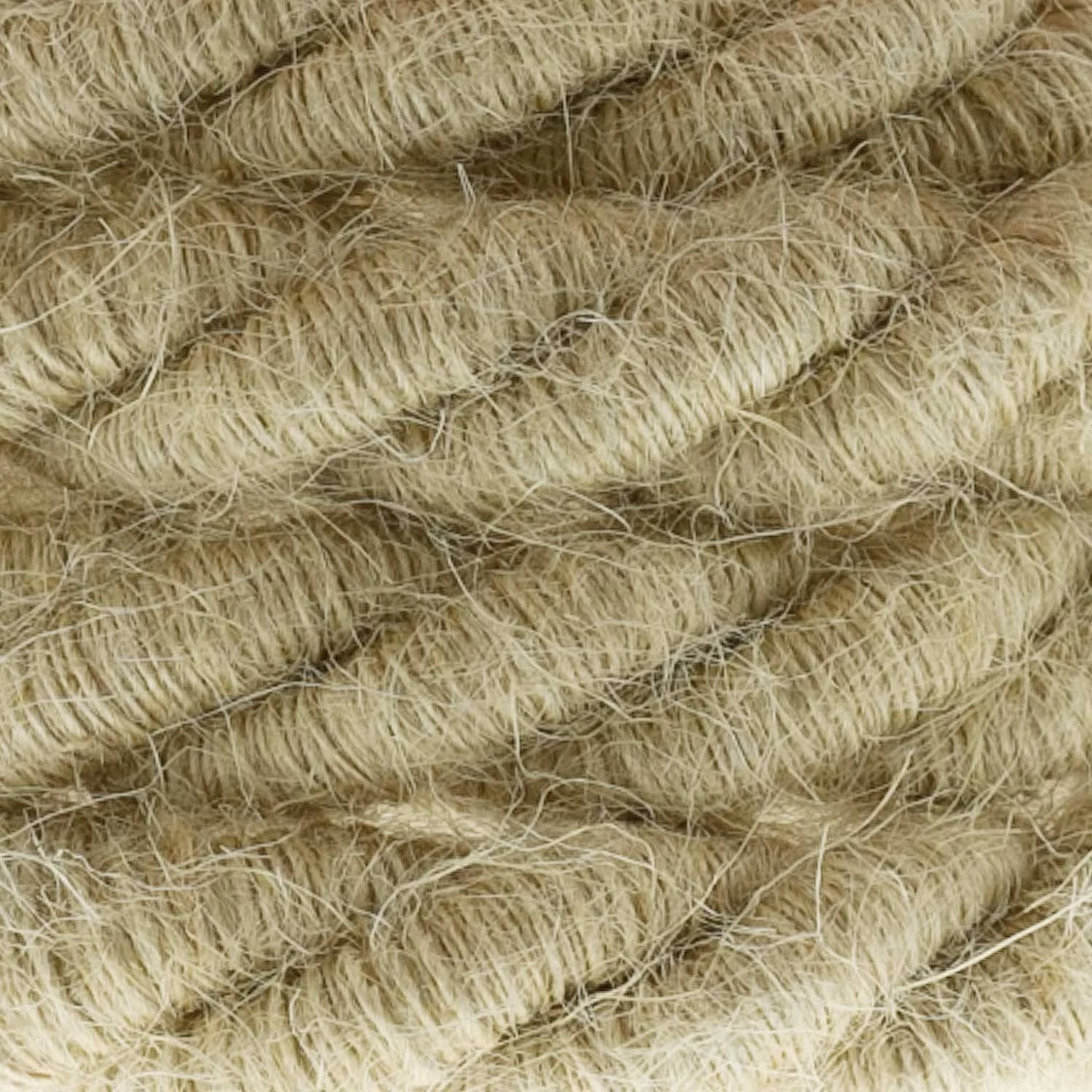 XL električna vrv, električen kabel 3x0,75, prekrit z grobo juto. Premer 16mm.