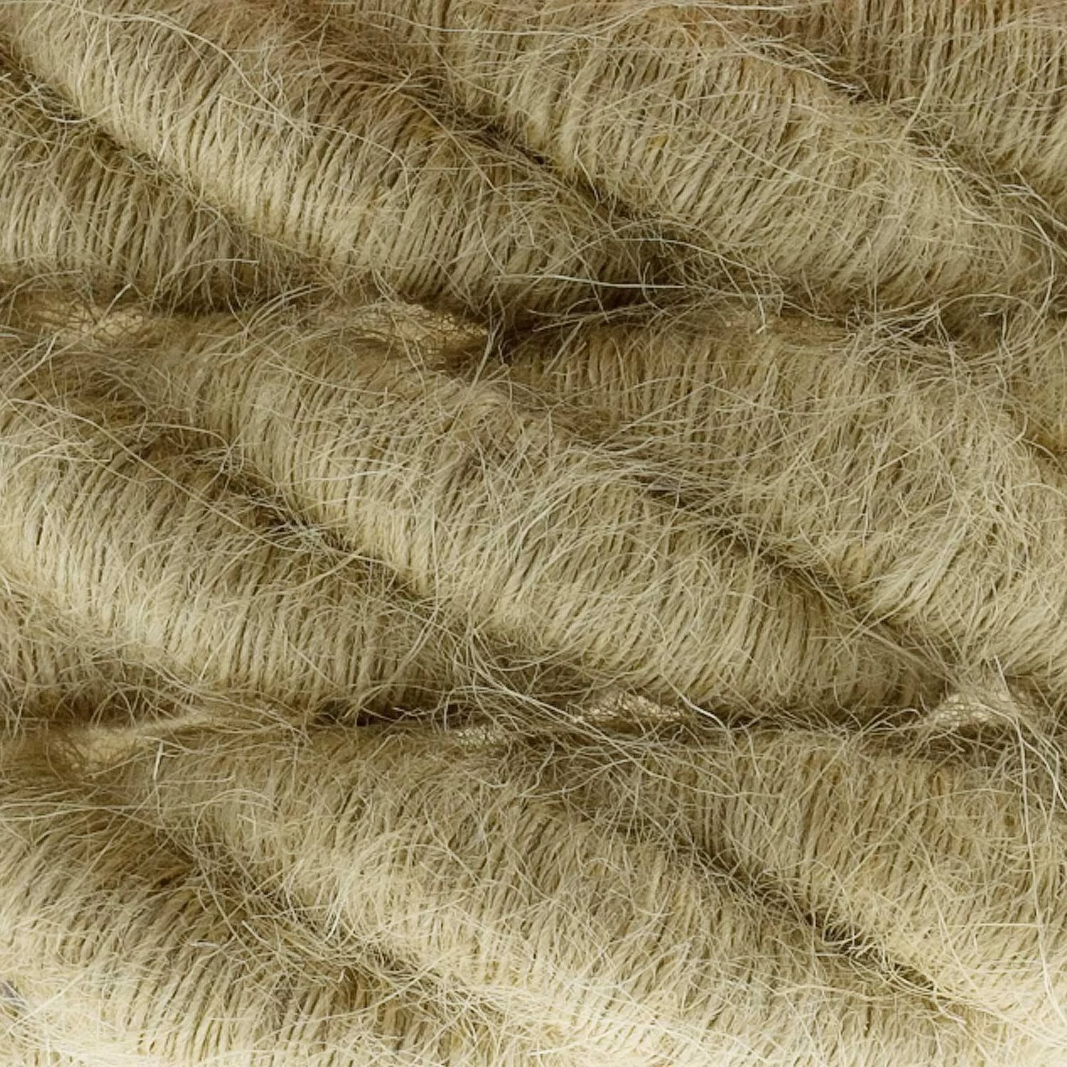 2XL električna vrv, električen kabel 3x0,75, prekrit z grobo juto. Premer 24mm.