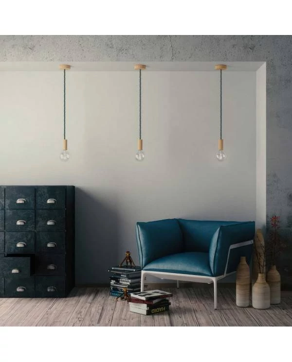 XL električna vrv, električen kabel 3x0,75, prekrit s temno zelenim svetlečim blagom. Premer 16mm.