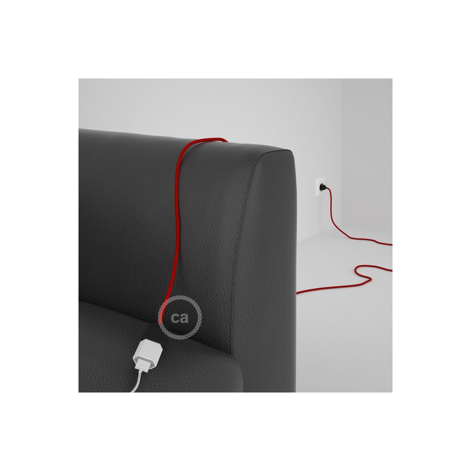 Podaljševalni kabel za napajanje (2P 10A) rdeč rejon RM09 - Made in Italy
