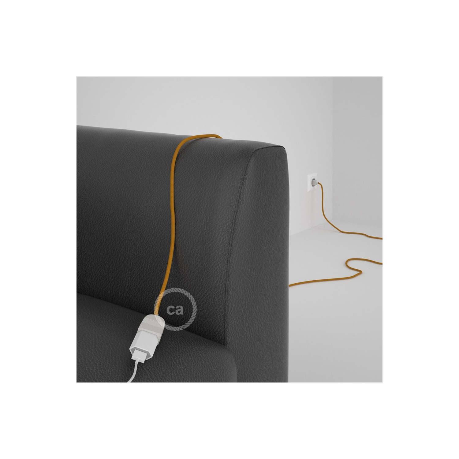 Podaljševalni kabel za napajanje (2P 10A) gorčično rumen rejon RM25 - Made in Italy