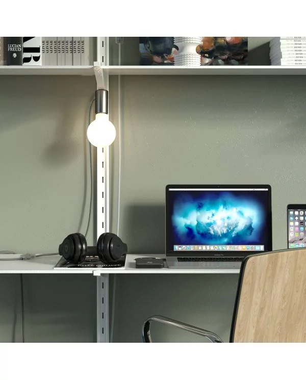 Magnetico®-Plug Elegant, magnetno svetilo pripravljeno za uporabo
