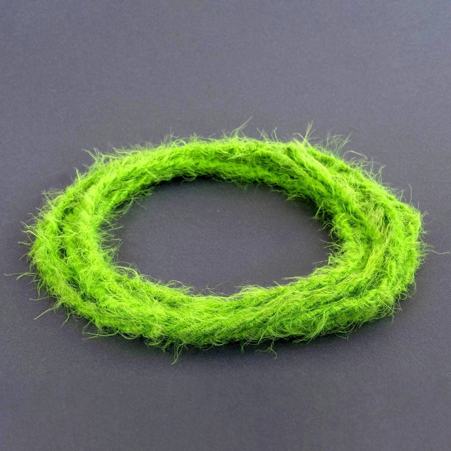 Burlesque twisted lighting cable covered in  hairy-effect  fabric Plain Green TP06