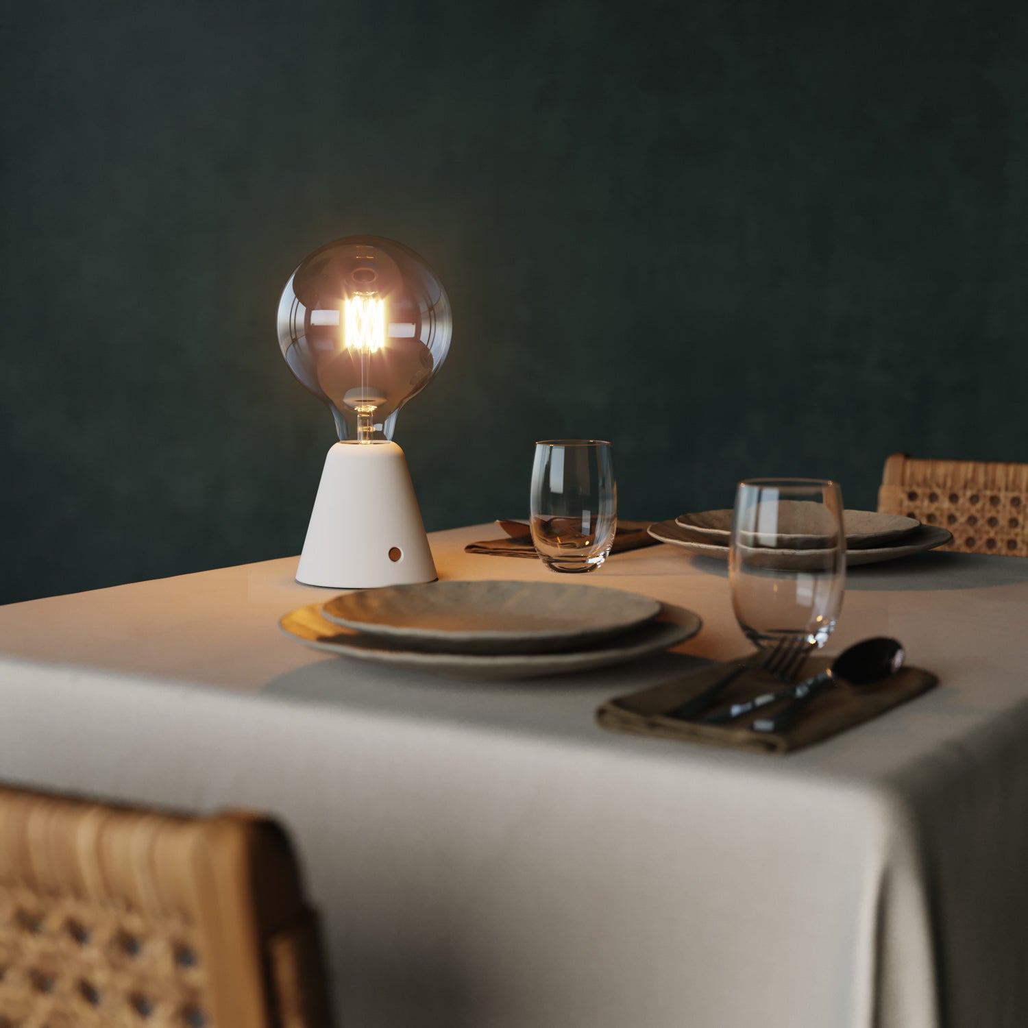 Lampada portatile ricaricabile Cabless01 con lampadina globo G125 - Bianco