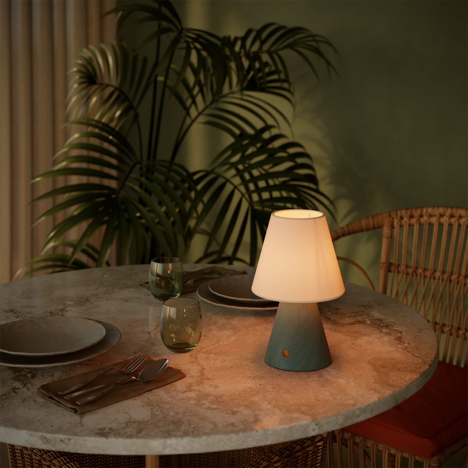 Lampada portatile ricaricabile Cabless11 con lampadina a goccia e paralume - Ottanio