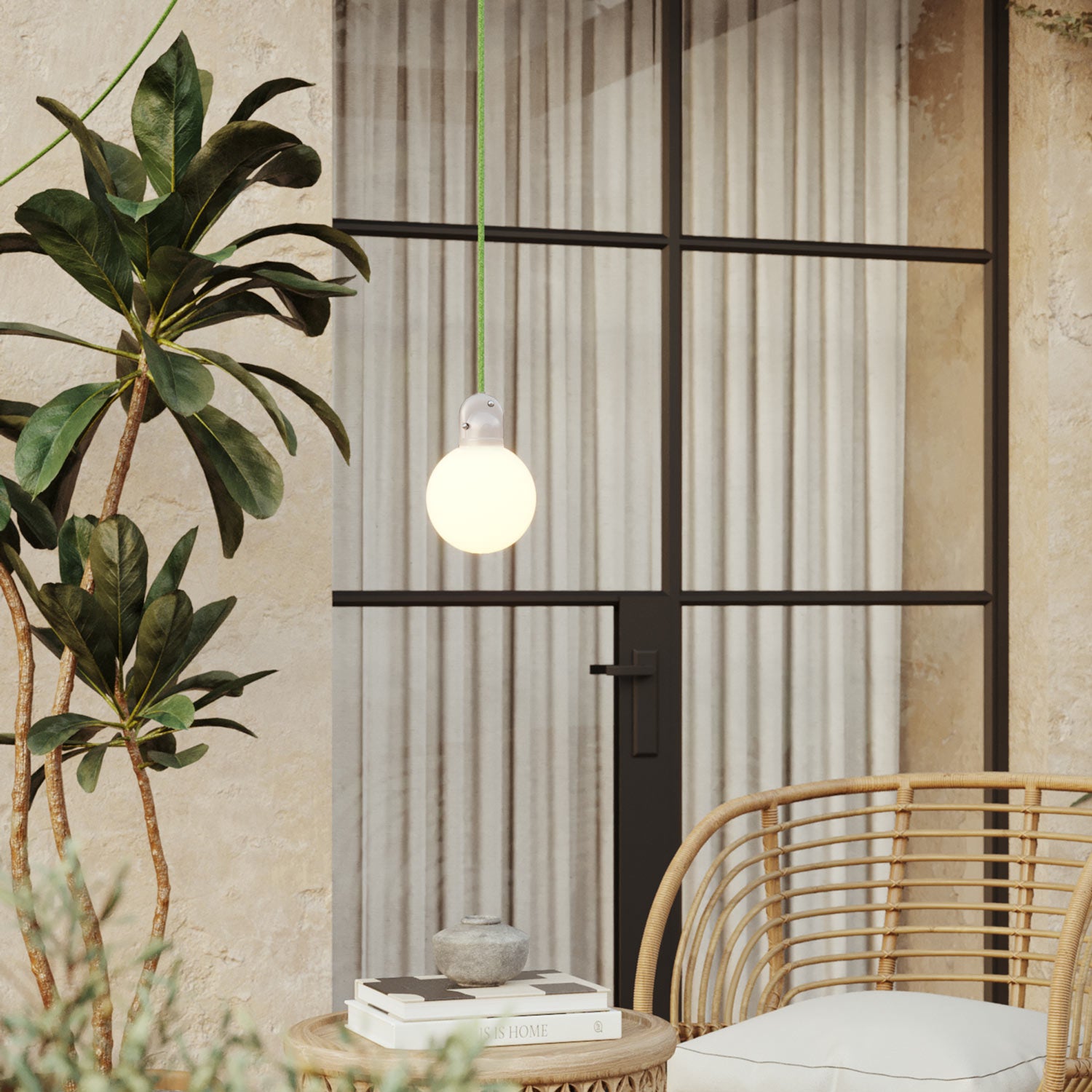 Lampada da esterno Modulair IP65 con spina UK, paralume infrangibile Unbreak-a-Ball e cavo SX08