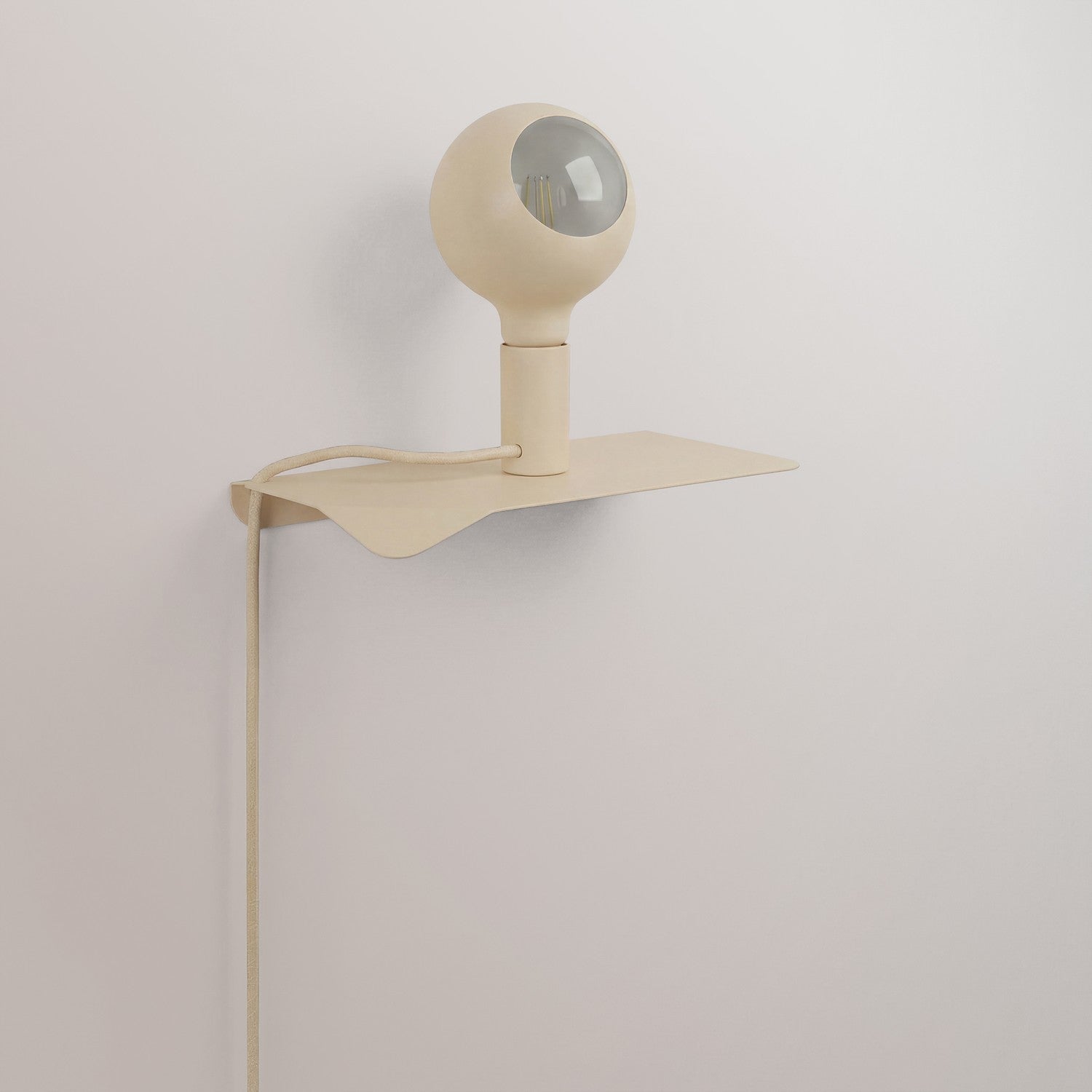 Combo Camo - Lampada con mensola e spina UK - Panna - Creative Cables