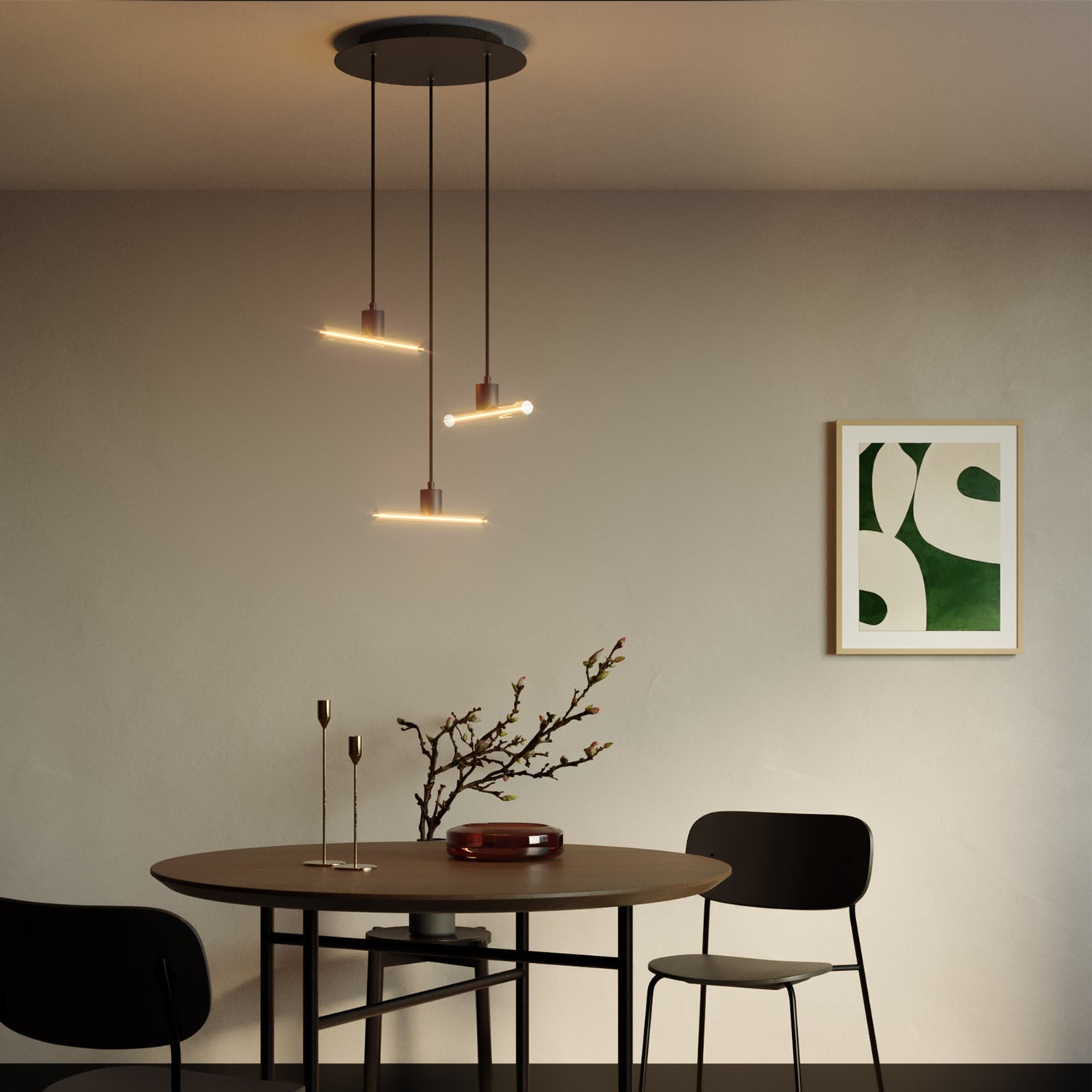 Lampada a sospensione a 3 cadute asimmetriche esse14 con Rose-One completa di cavo tessile e finiture in metallo - Nero