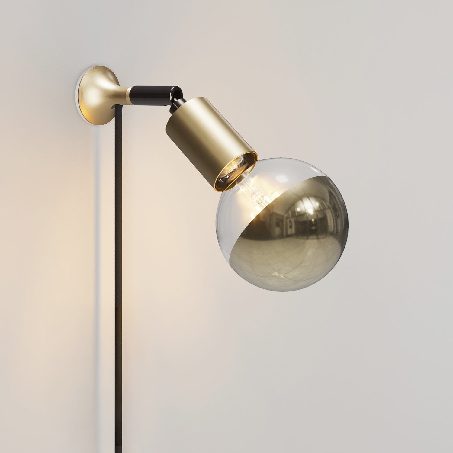 MAG-Y wall lamp with joint and metal dome bulb - Brushed bronze