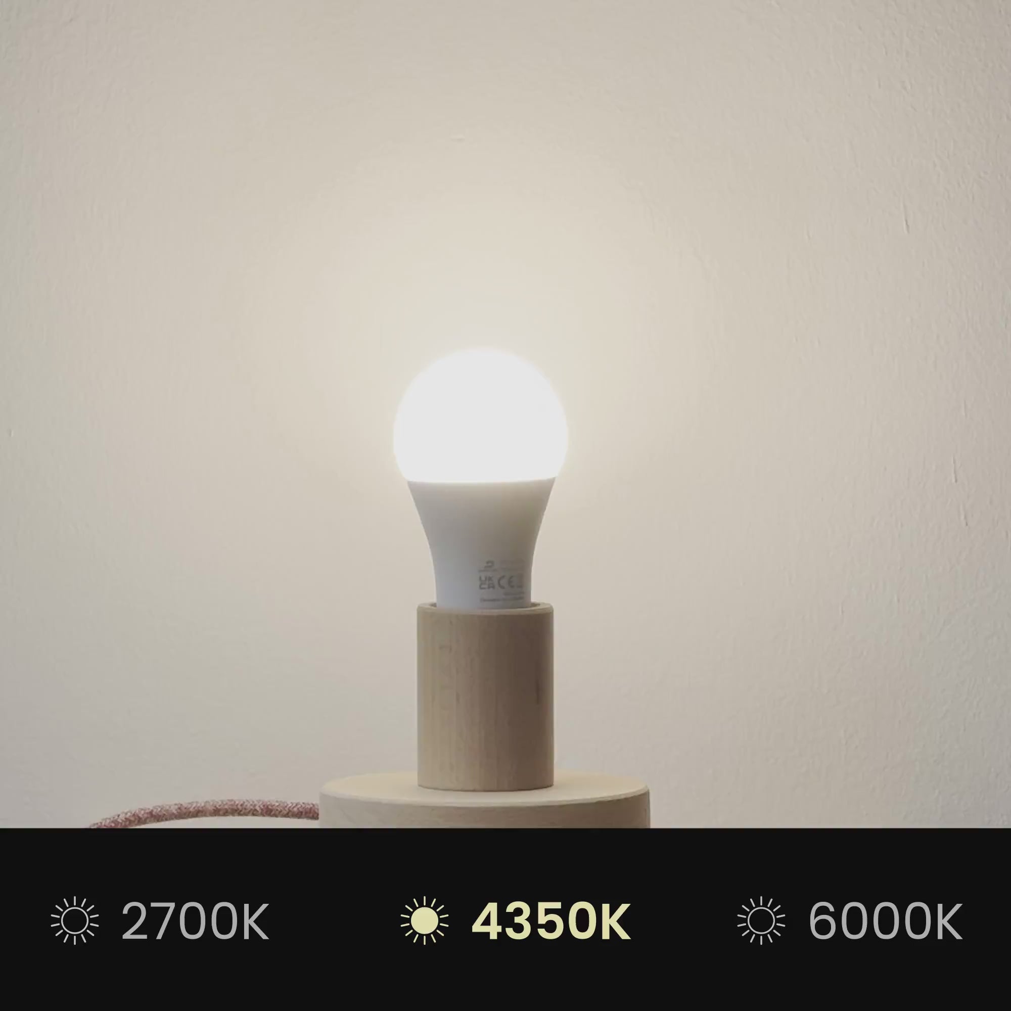 Naloži video: Stenska svetilka Ventola s senčnikom iz blaga - Izdelano v Italiji - Volna Temno siva